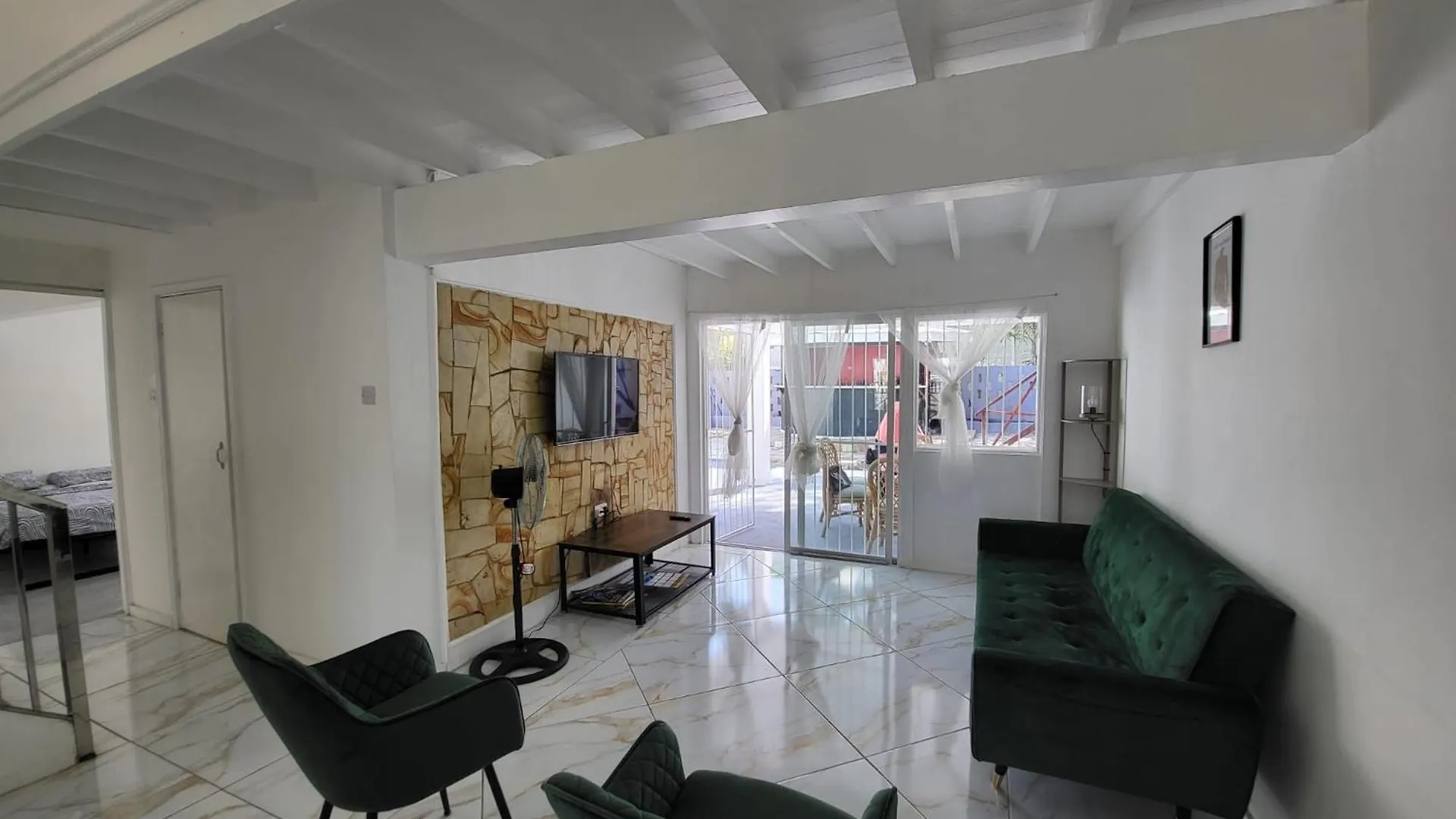 Rosie'S Holiday Home Gros Islet